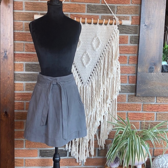 🎧 silence + noise Mini Skirt - Picture 2 of 6